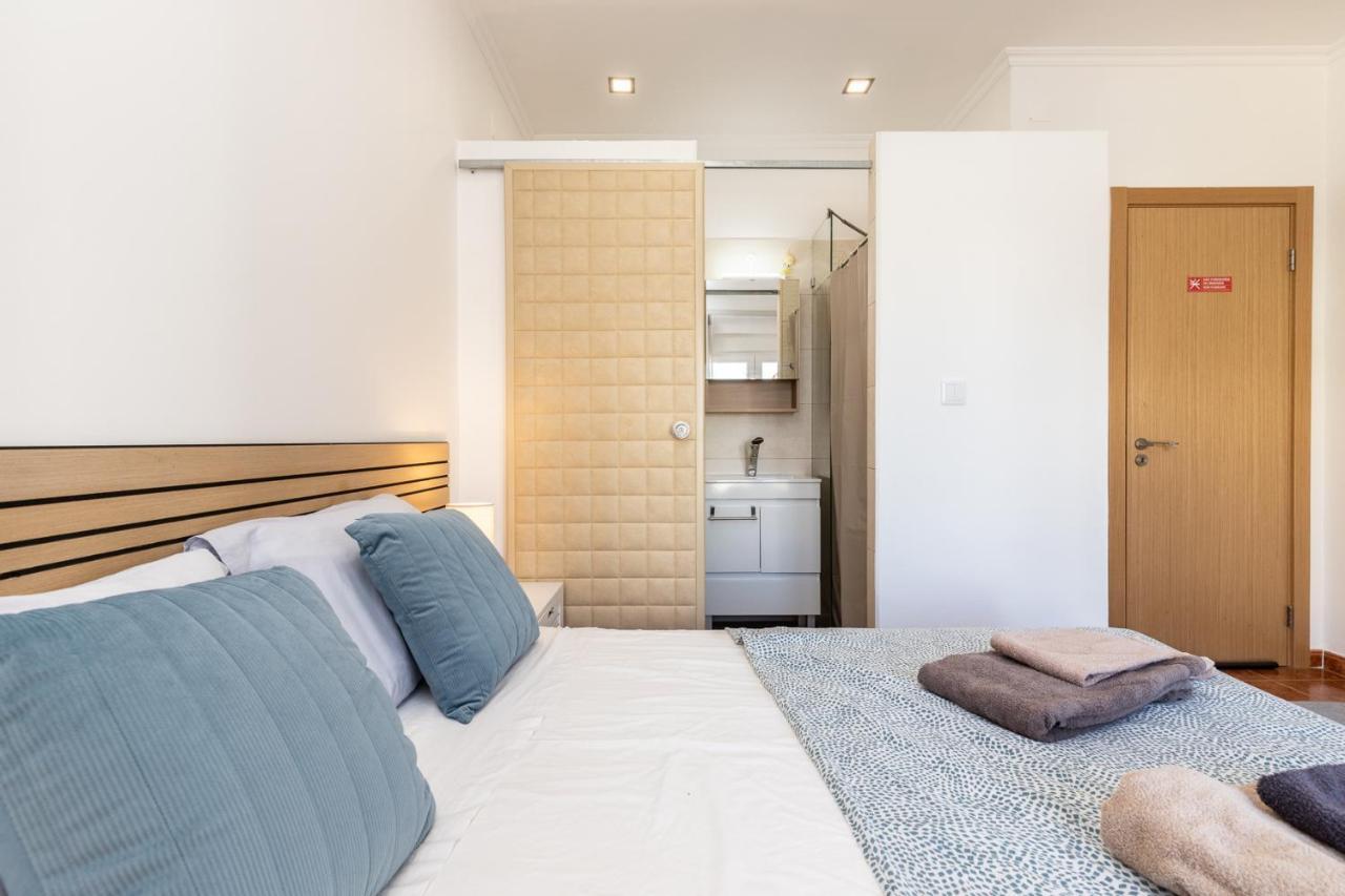 Porta Nova Guesthouse By R-Tex ตาวิรา ภายนอก รูปภาพ