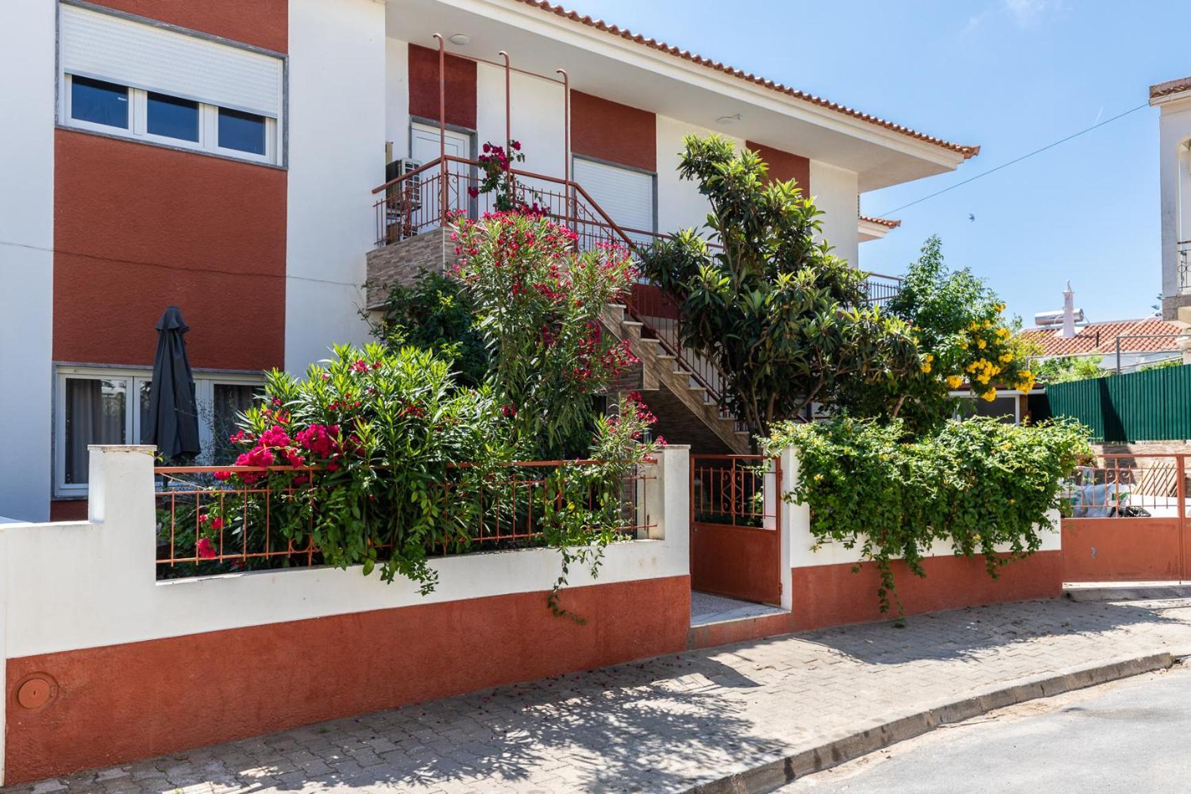 Porta Nova Guesthouse By R-Tex ตาวิรา ภายนอก รูปภาพ